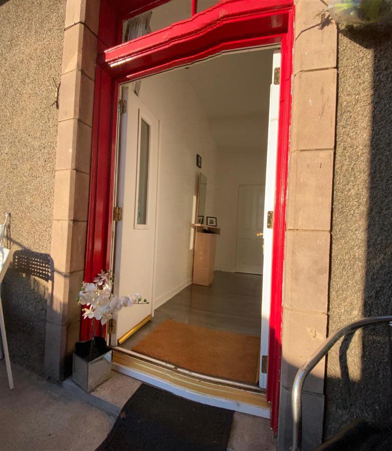 Old Town View Apartment Edinburgh Ngoại thất bức ảnh