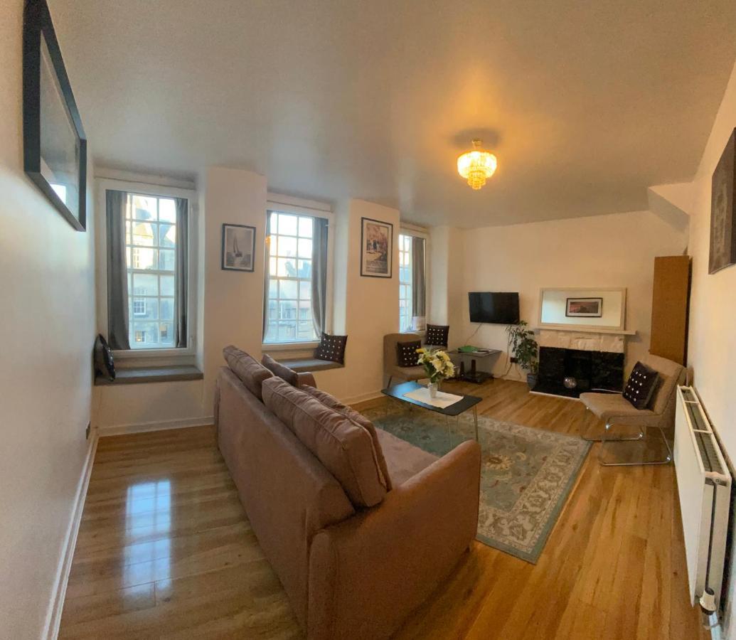 Old Town View Apartment Edinburgh Ngoại thất bức ảnh